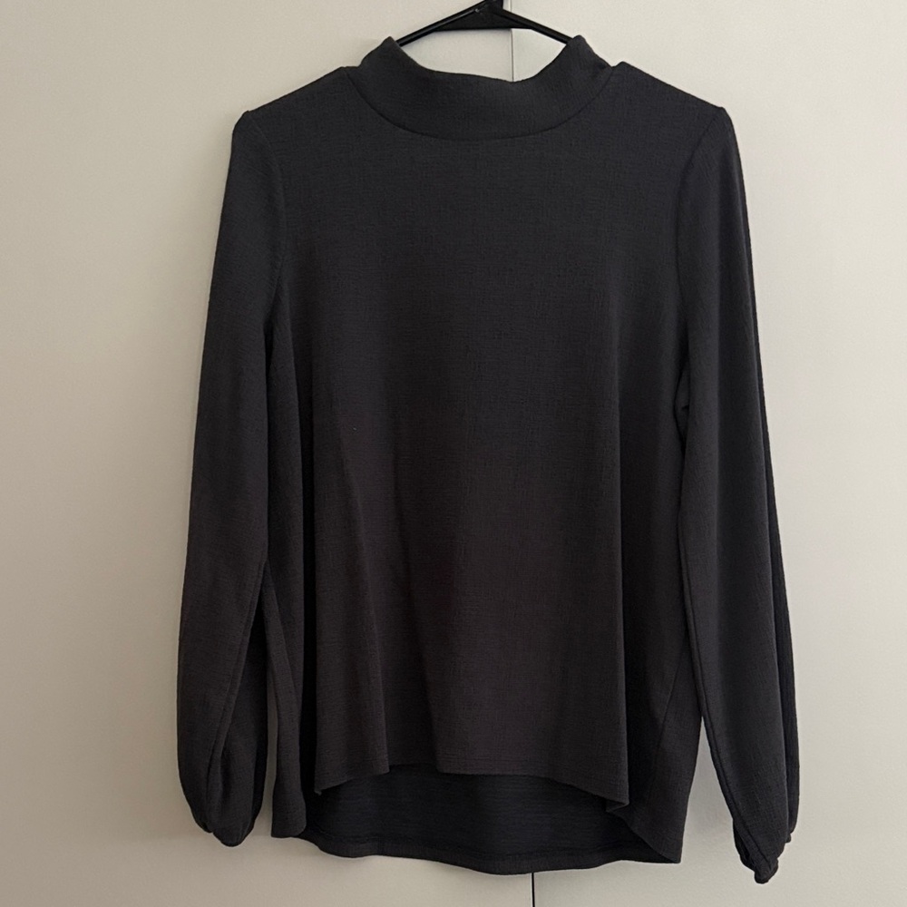 Mock Neck Gray Shirt